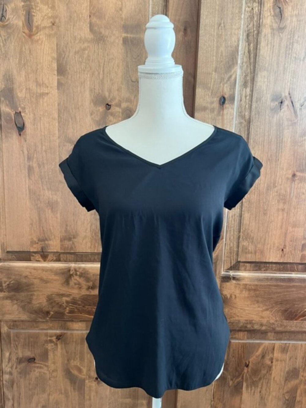 Black Express Blouse with Cuffed Sleeves